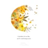 Herbier floral en forme de lune aux fleurs pressées jaunes