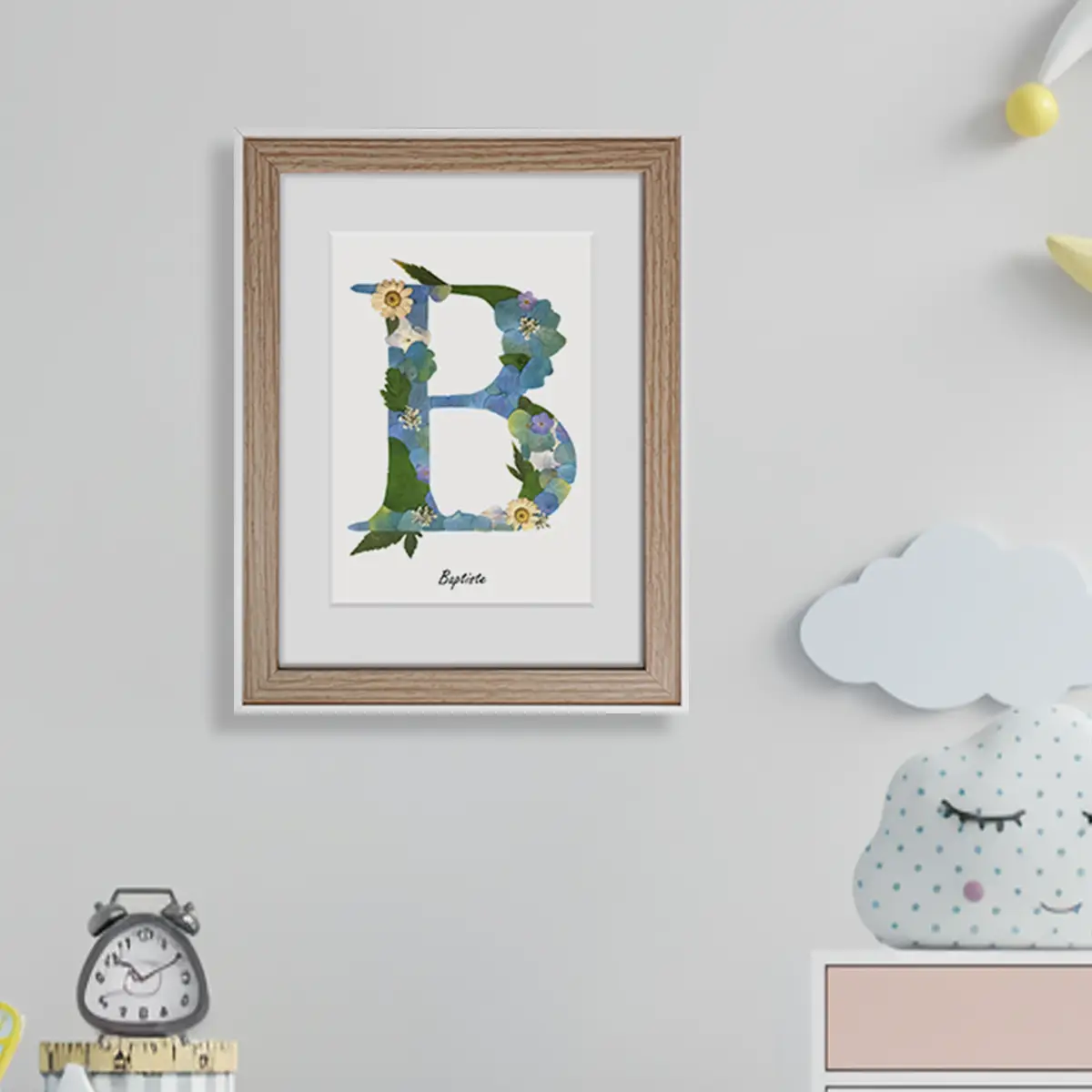 Herbier lettre B bleu et vert avec prénom Baptiste